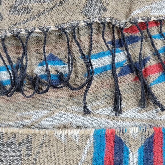 Mudd Womens Poncho Wrap Sweater Tan Aztec Fringe Southwestern Oversized Boho NEW - Picture 5 of 16